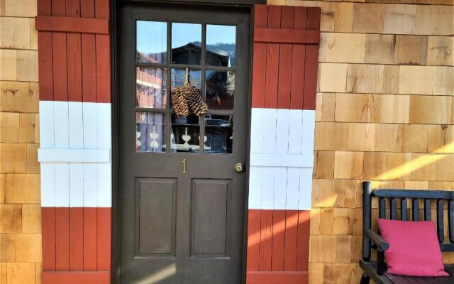 Mrs. Anderson's Lodging House