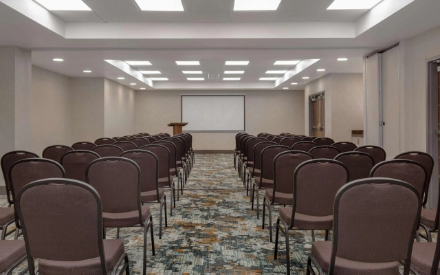 Hampton Inn by Hilton Brampton Toronto