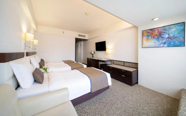 Regal Oriental Hotel