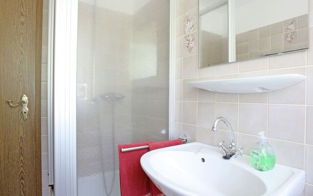 2 person Appartment Near Golf Course