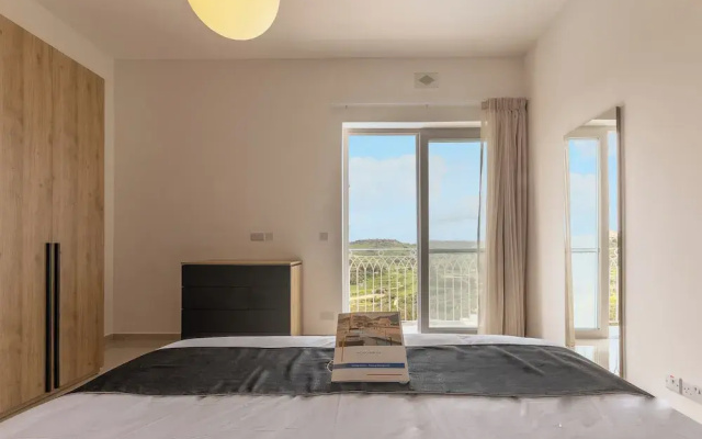 Magnifica Gozitan Villa Pool And Jacuzzi