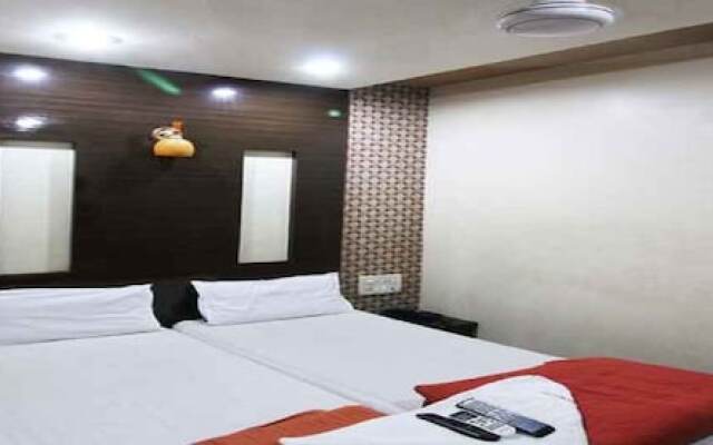 Room Maangta 100 @ Andheri East