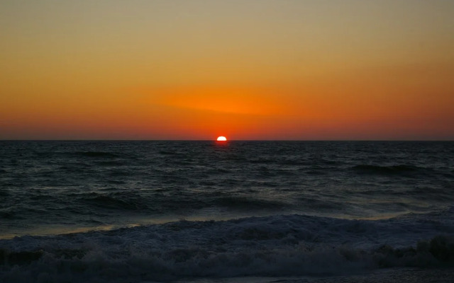 Mandalay Shores Resort
