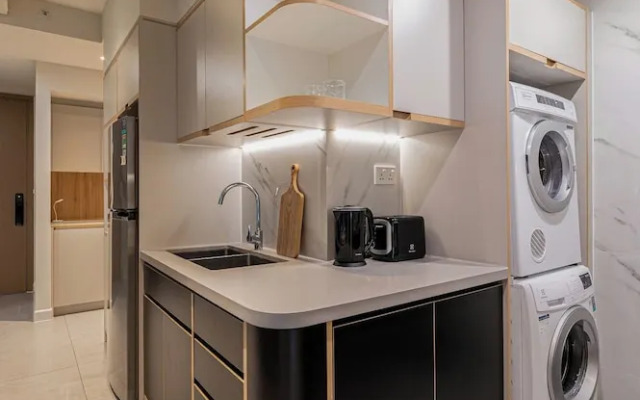 D1Mension Residences Serviced Apartment