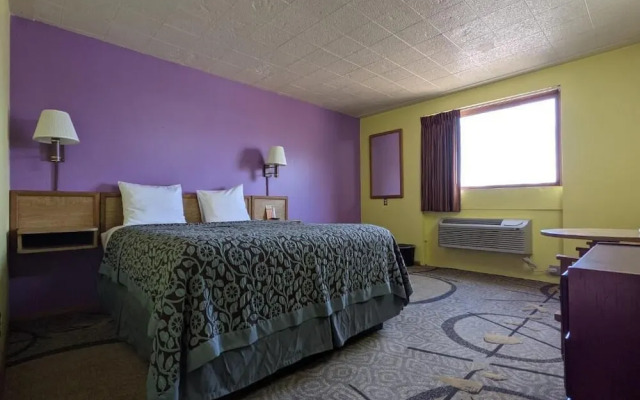 Great Plains Budget Inn