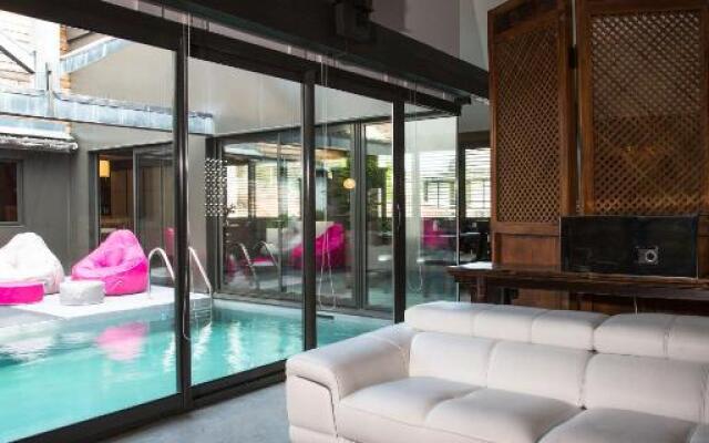 Be Loft B&B Pool & Spa