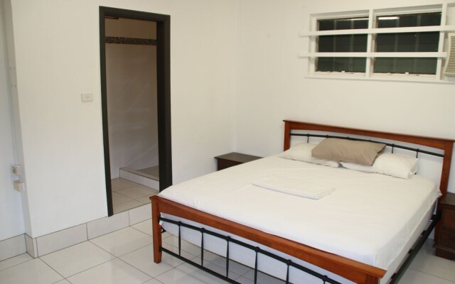 Lazy Duck Hostel