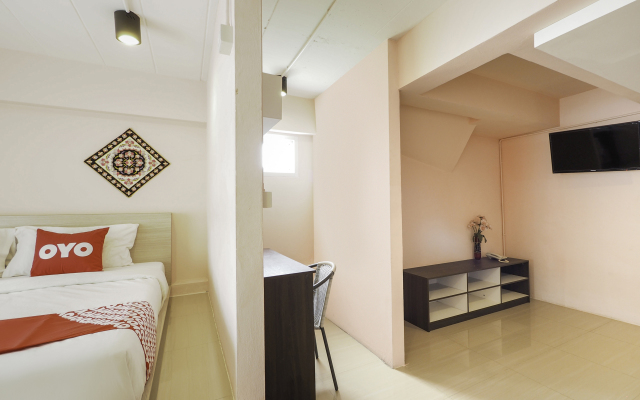 OYO 983 The Private Hotel