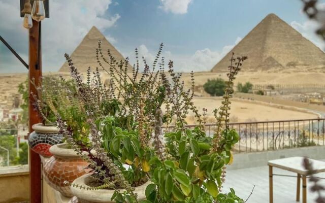 Giza Pyramids View Inn