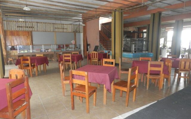 El Cauchero Hotel