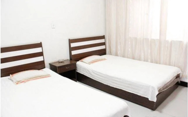 Xinzhou Yutangchun Hotel