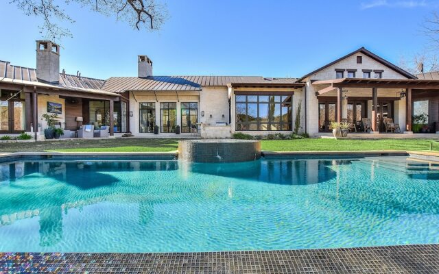 The Arrive Sapphire - 6 Br Home