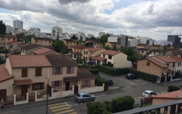 Résidence Studio Grand Luxe Wifi parking privé
