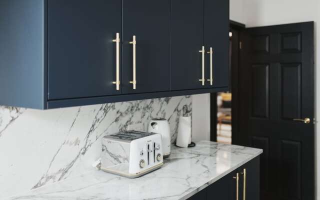Captivating 2-bed Apartment in Liverpool