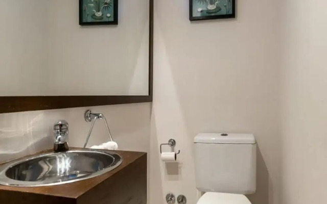 September Vibes Specious 2BR in Buenos Aires