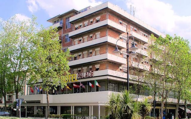 Hotel Palace