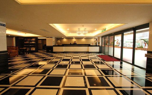 Shihzuwan Hotel - Kaohsiung Station