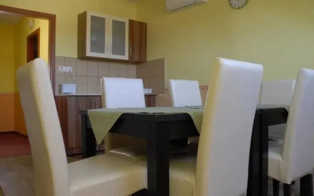 Ponty-Lak Vendégház