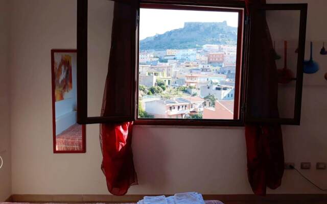 House with One Bedroom in Castelsardo, with Wonderful Sea View - 200 M From the Beach