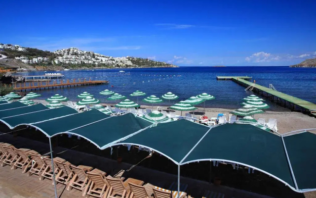 Club Cactus Fleur Beach