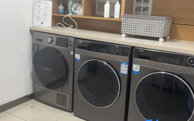 Starway Hotel (Suzhou South Gate Huilin Plaza Hotel)