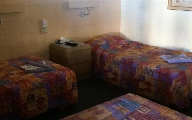 Burdekin Motor Inn