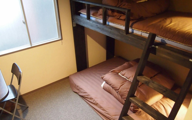 Fukuoka Hana Hostel – Guest Rooms – Fukuoka