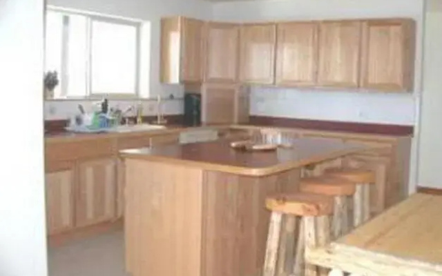 Elk Meadows Lodge