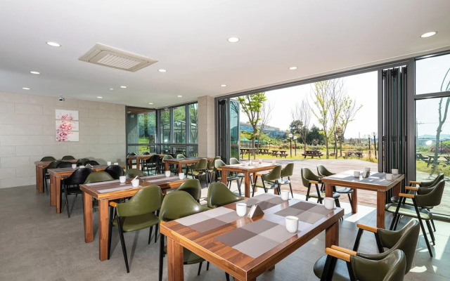 LUMIA Hotel & Resort