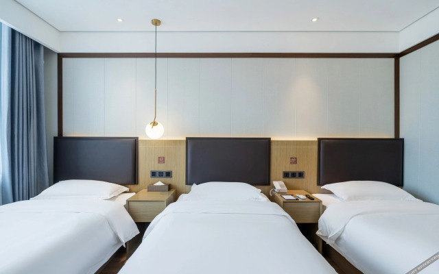 Geya Hotel (Beijing World Park Baotai West Road Branch)