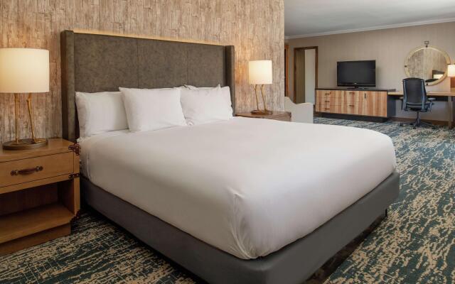 DoubleTree by Hilton Hotel Missoula - Edgewater