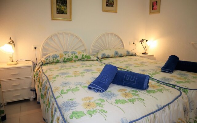 Los Pinos 29 Villas Casasol