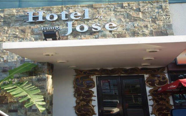 Hotel ni Mang Jose