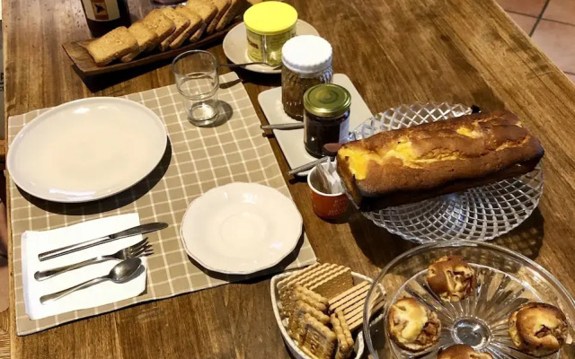 Cascina La Maddalena Bed & Wine