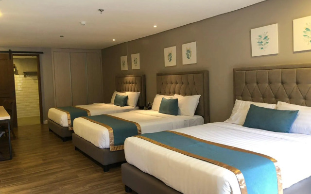 Royale Parc Hotel Tagaytay