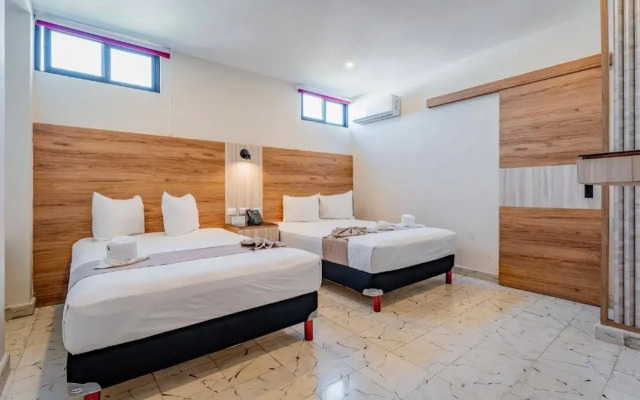 Hotel Central Merida by Kavia