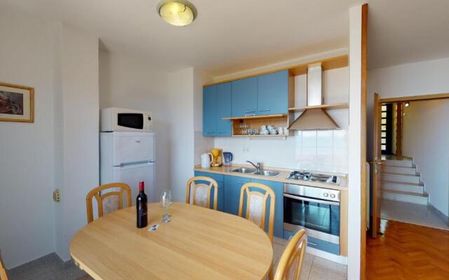 Apartments Villa Mirella