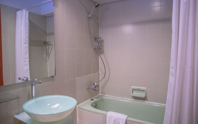 Baiyoke Suite Hotel