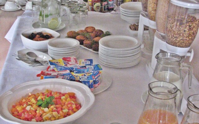 Constantia Manor Guest House