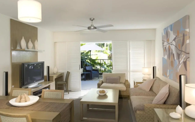 Peppers Beach Club