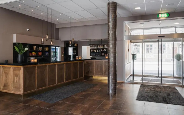 Hotel First Statt