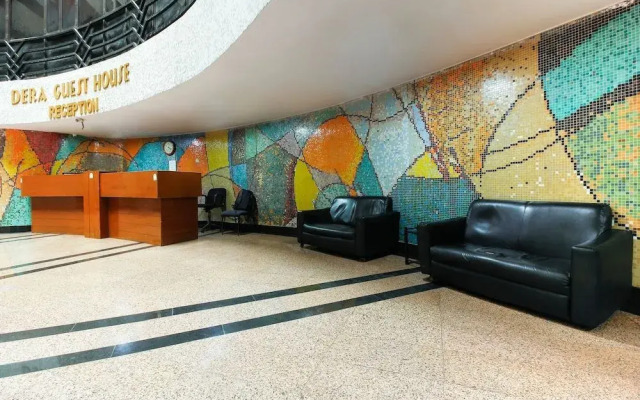 Dera Guest House
