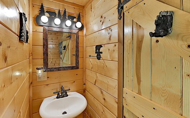 1535zuri 3 Bedroom Home