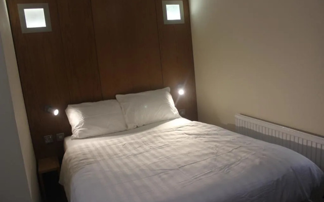 Corona Hotel Sheffield Meadowhall