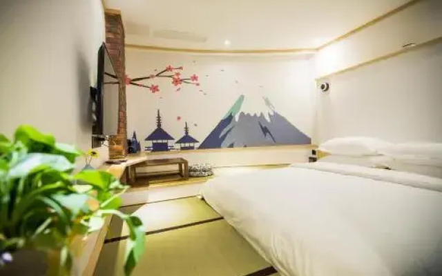 Yueming Siji 3D Cinema Hotel