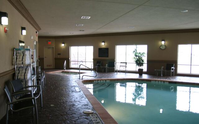 Hampton Inn & Suites Cleburne