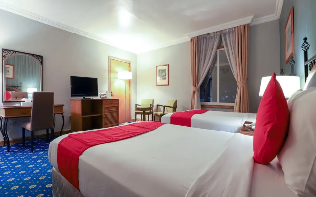 City Plaza Hotel by OYO Rooms