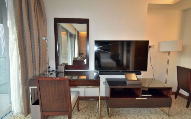 Cute Studio At The Address Dubai Mall