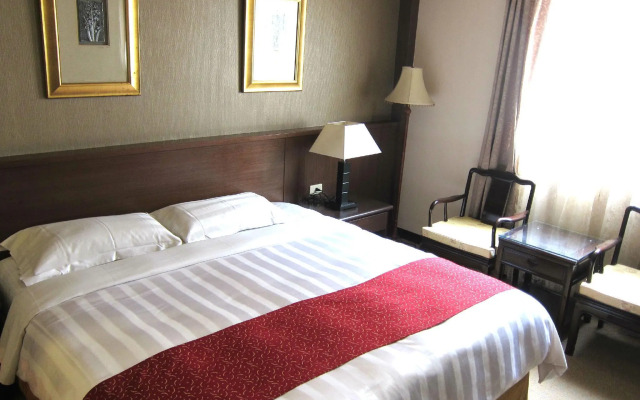 Dahshin Hotel