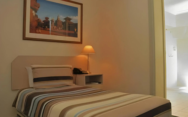 Brunswick Tower Hotel